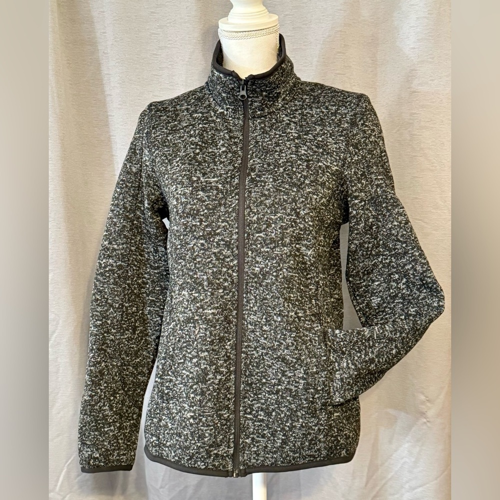 Swiss tech jacket fleece.